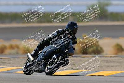 media/Oct-08-2022-SoCal Trackdays (Sat) [[1fc3beec89]]/Turn 14 (1050am)/